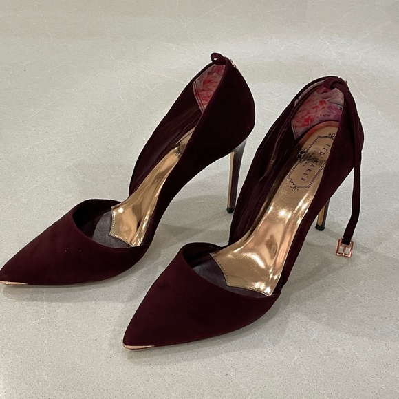 Ted Baker Burgundy Velvet Womens Shoes 